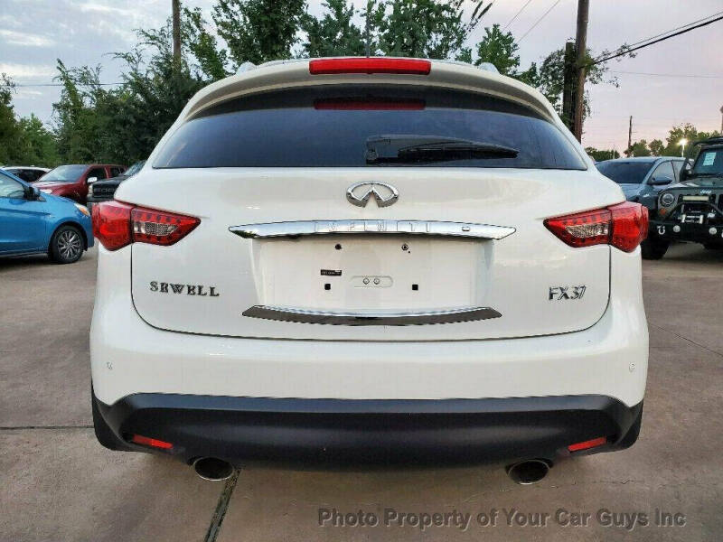 2013 Infiniti FX37
