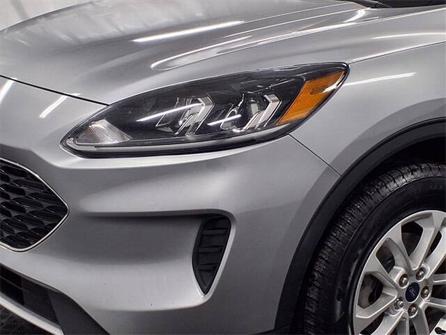 2021 Ford Escape Hybrid SE