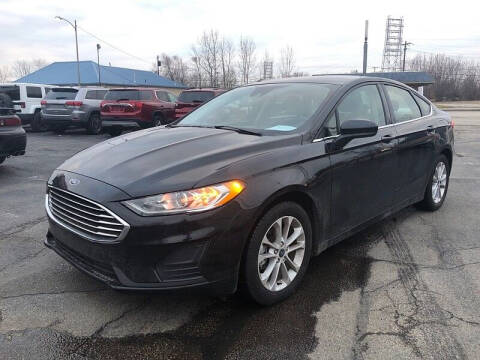 2020 Ford Fusion SE