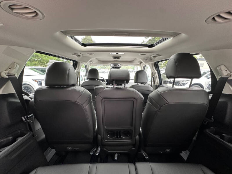 2026 Kia Carnival SX