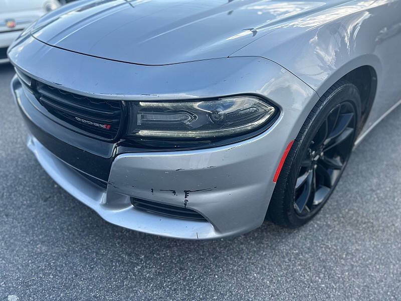 2017 Dodge Charger SXT