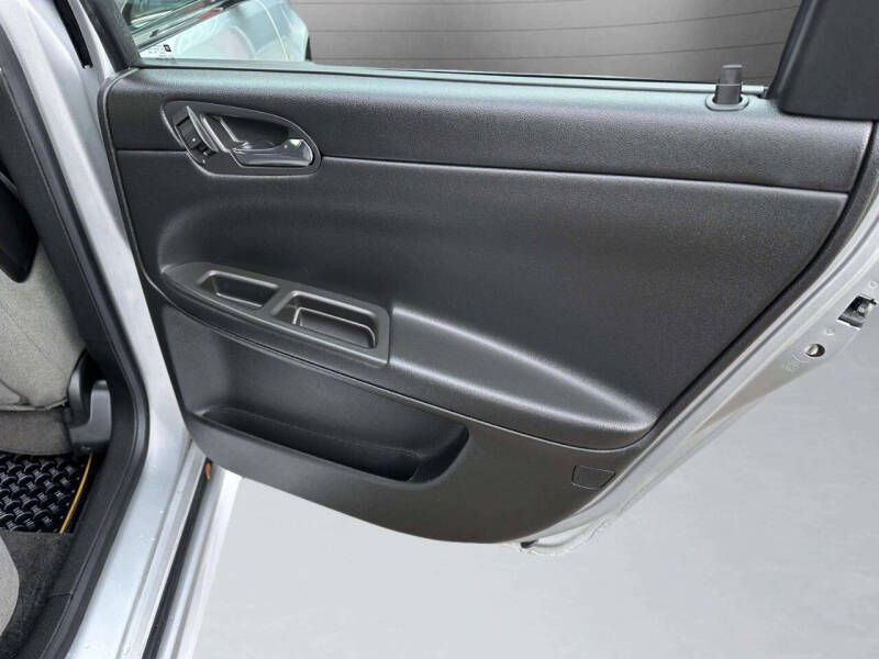 2011 Chevrolet Impala LT