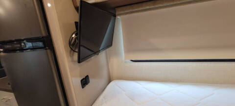 2017 Winnebago Winnebago 24J