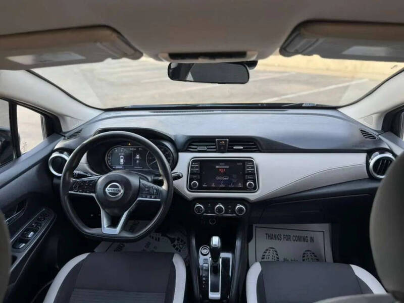 2021 Nissan Versa SV