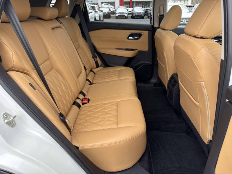 2023 Nissan Rogue Platinum