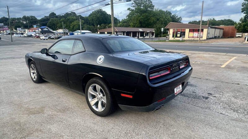 2016 Dodge Challenger SXT