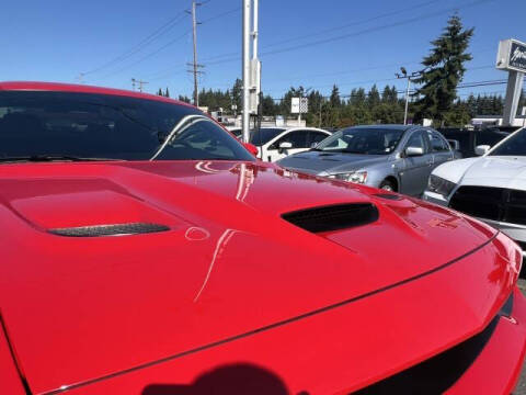 2015 Dodge Challenger SRT Hellcat