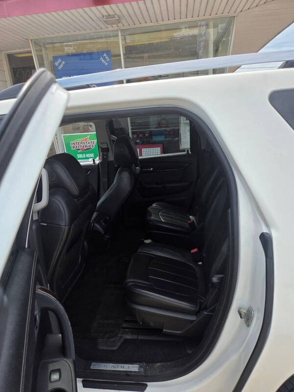 2013 GMC Acadia Denali