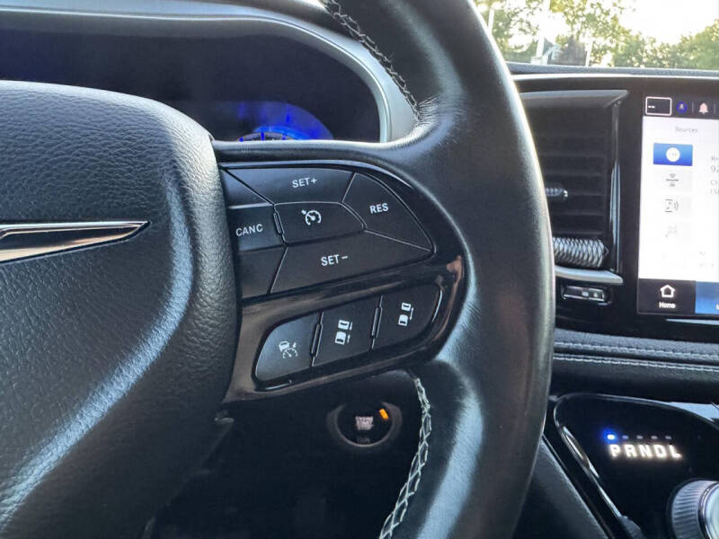 2021 Chrysler Pacifica Touring