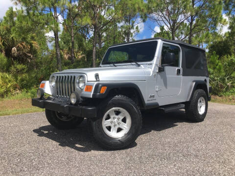 2005 Jeep Wrangler for sale at VICTORY LANE AUTO SALES in Port Richey FL