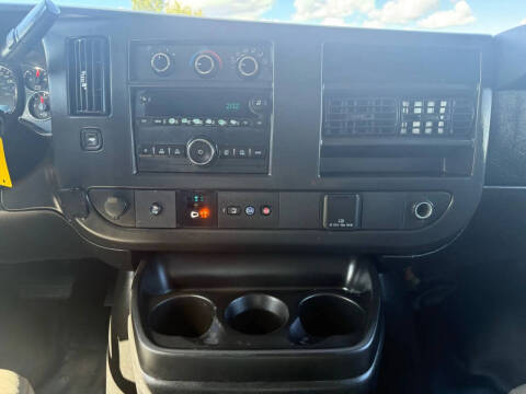 2016 Chevrolet Express 2500