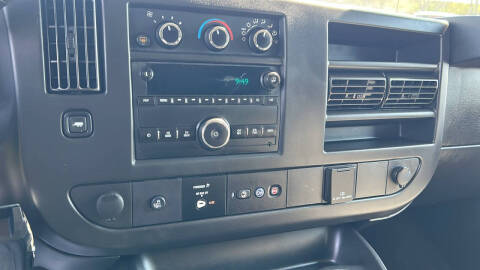 2018 Chevrolet Express LT 3500