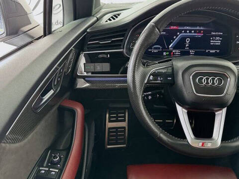 2020 Audi SQ7 4.0T quattro Premium Plus