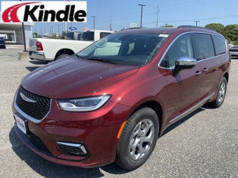 2023 Chrysler Pacifica for sale at Kindle Auto Plaza in Cape May Court House NJ