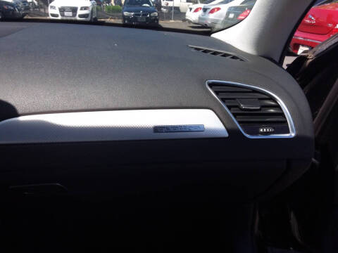 2010 Audi A4 2.0T quattro Avant Premium