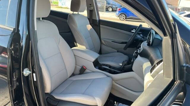 2021 Hyundai Tucson SE