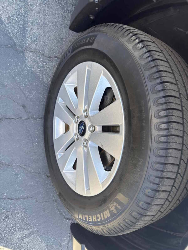 2017 Subaru Outback 2.5i Premium