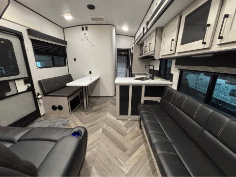 2021 Prime Time RV Torque