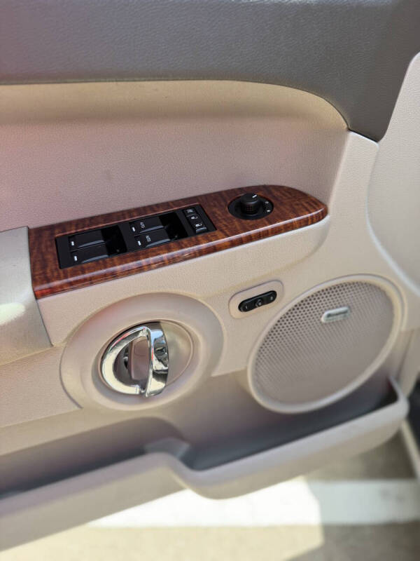 2010 Jeep Commander Limited