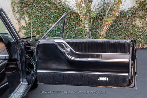 1965 Ford Thunderbird