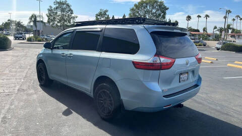 2016 Toyota Sienna