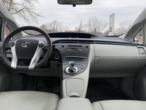 2010 Toyota Prius II