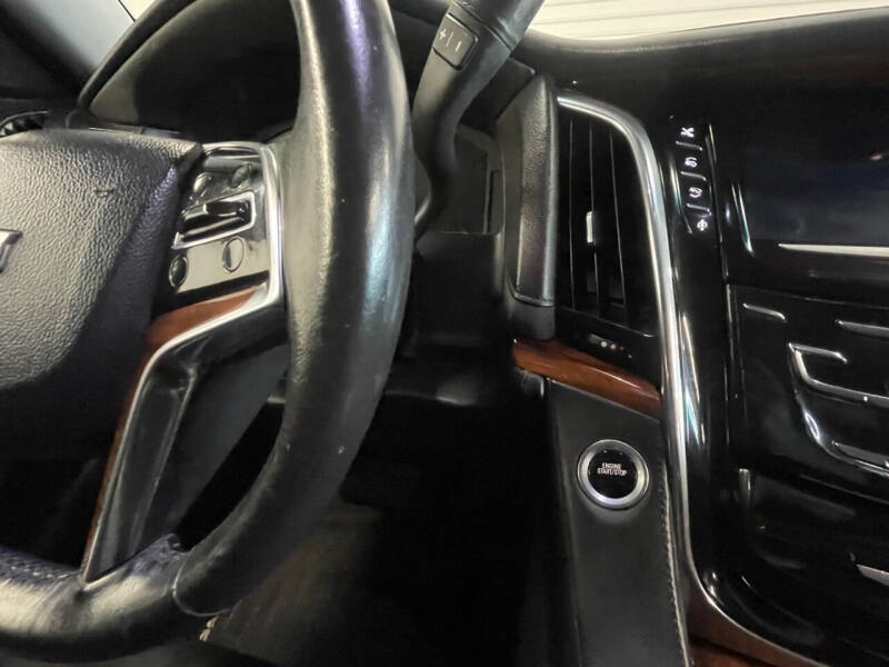 2015 Cadillac Escalade Premium