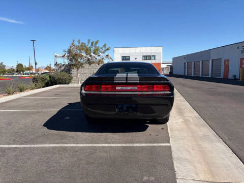 2010 Dodge Challenger SE