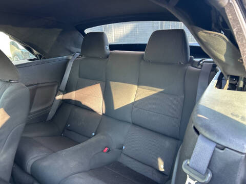 2011 Ford Mustang V6