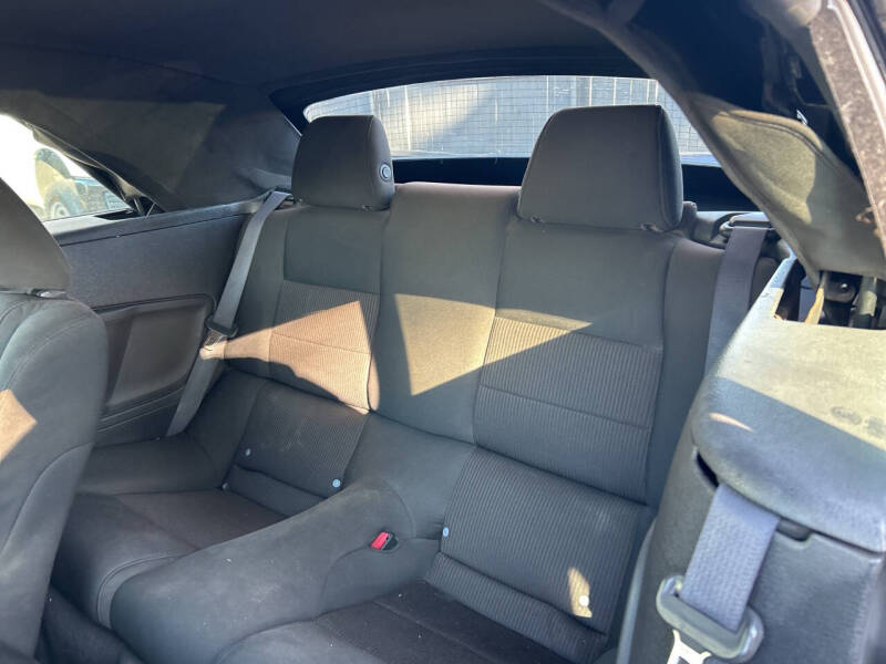 2011 Ford Mustang V6