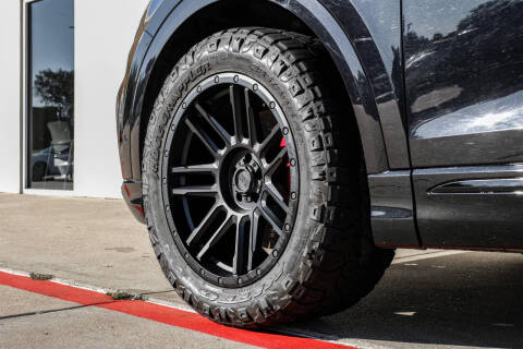 2019 Audi Q8 quattro Prestige 55 TFSI