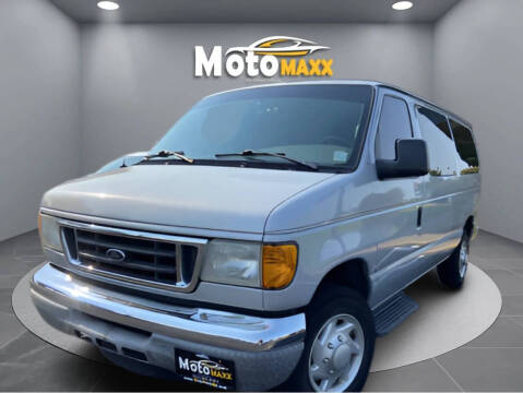 2005 Ford E-Series E-350 SD XLT