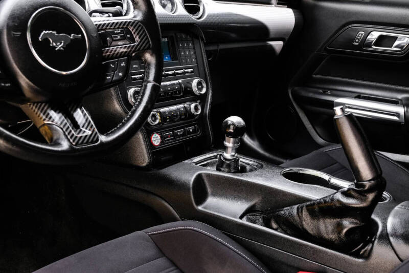 2017 Ford Mustang
