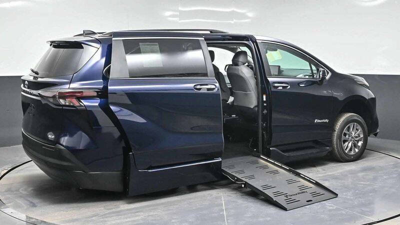 2025 Toyota Sienna