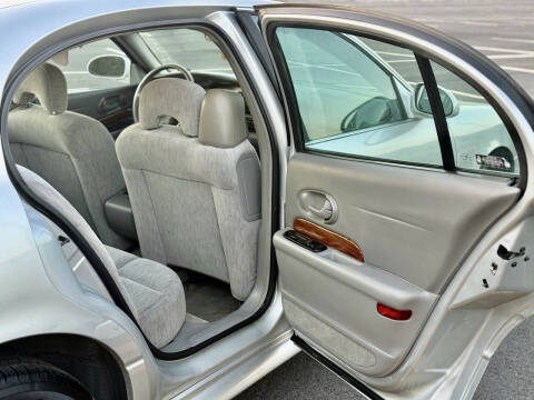 2002 Buick LeSabre Custom