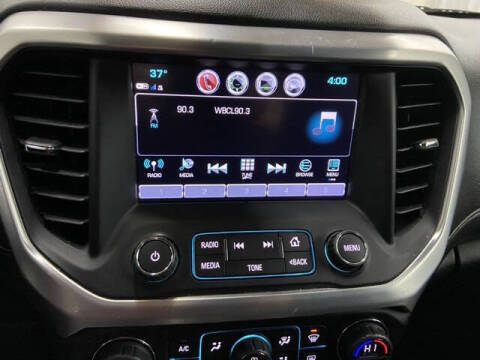 2017 GMC Acadia SLE-2