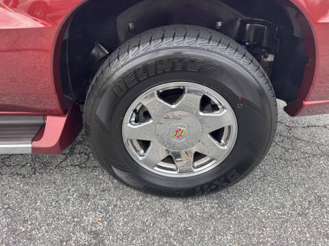 2003 Cadillac Escalade