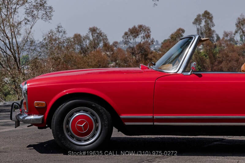 1970 Mercedes-Benz 280-Class
