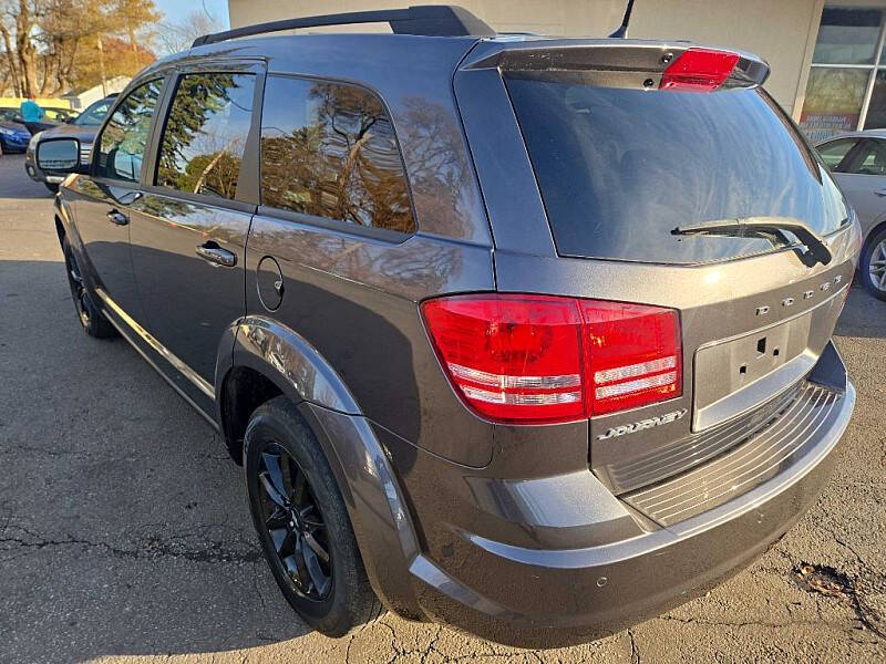 2020 Dodge Journey SE Value