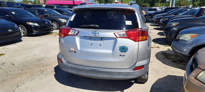 2013 Toyota RAV4 XLE