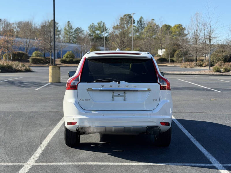 2015 Volvo XC60 T5 Drive-E Premier