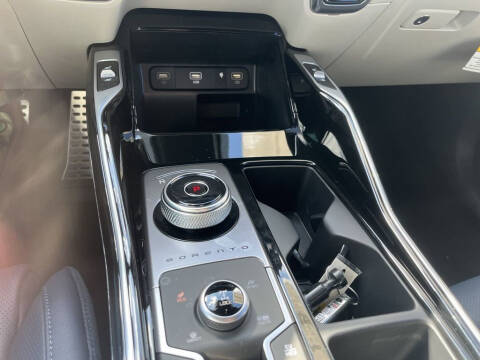 2023 Kia Sorento Plug-In Hybrid SX Prestige