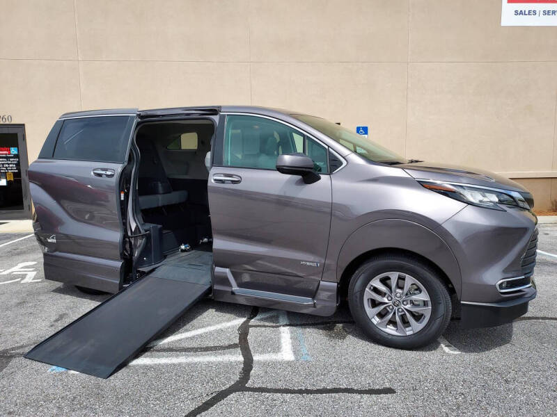 2021 Toyota Sienna XLE 7-Passenger