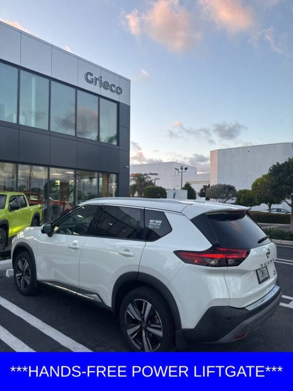 2021 Nissan Rogue SL