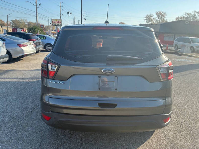 2017 Ford Escape S