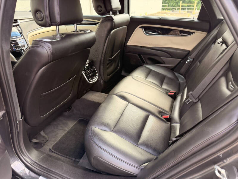 2013 Cadillac XTS Platinum Collection