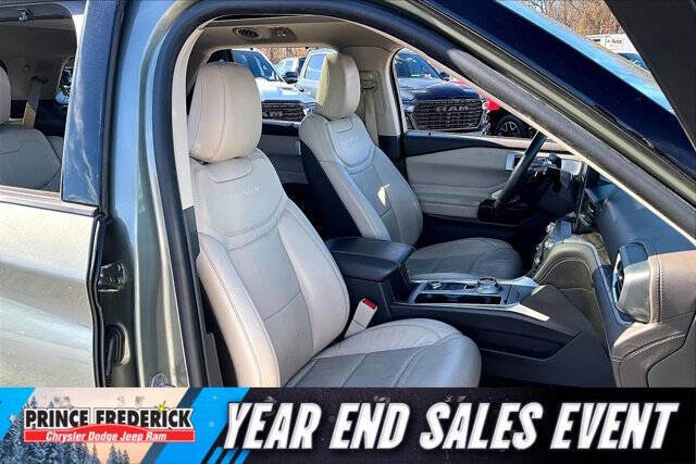 2020 Ford Explorer Platinum