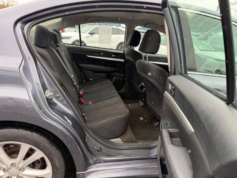 2014 Subaru Legacy 2.5i Premium