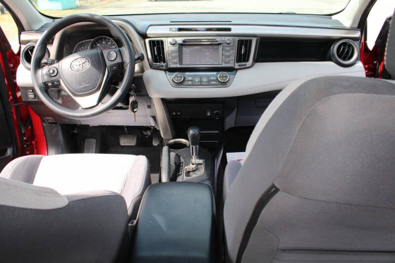 2014 Toyota RAV4 XLE