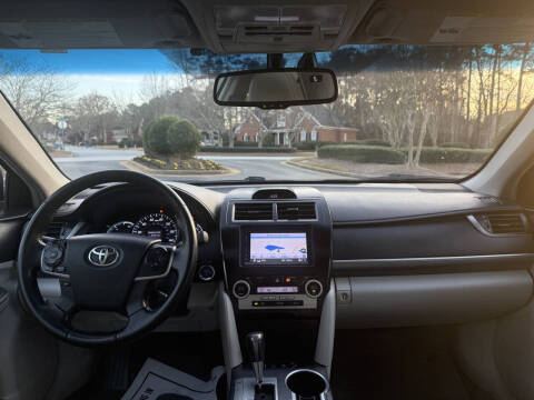 2012 Toyota Camry Hybrid LE